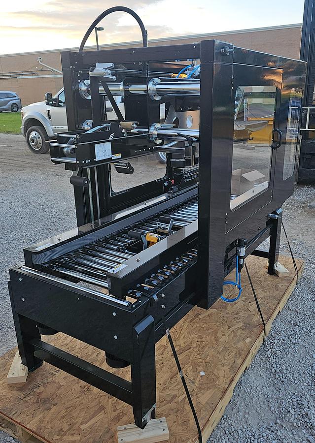 3" Eastey Packaging Systems SB-3EX-Auto 3BT Uniform Case Taper