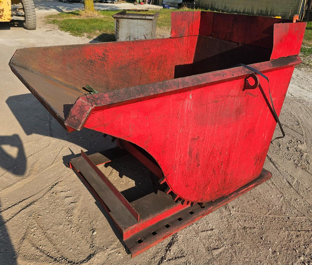 Used Roura Style 3/4 Cu. Yard Self Dumping Hopper on Castors 60" x 36" x 31" 