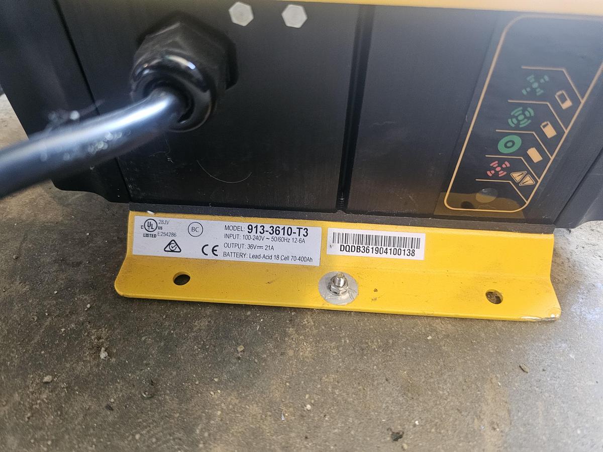 Refurbished Tennant M6200 Battery Operated 55" Cleaning Path Ride On Floor Sweeper