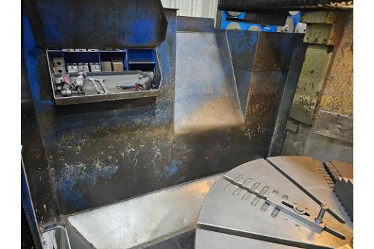 Used 60" Giddings & Lewis CNC VTL 72" Swing w/Fanuc 21-IT Control & Tooling - NO PIT REQUIRED