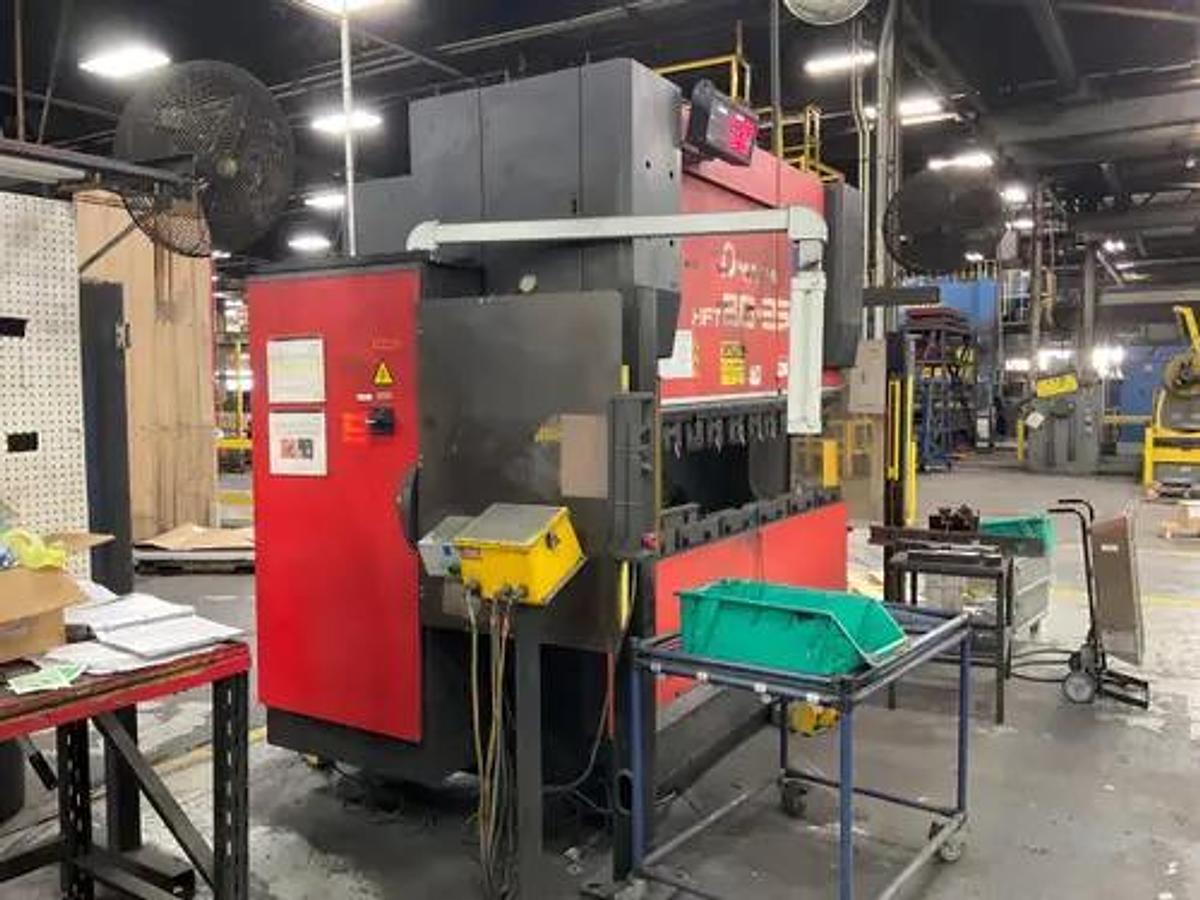 Used 88 Ton x 8' Amada HFT 80-25 S Hydraulic 4 Axis CNC Press Brake 