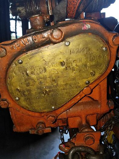 Used Chicago Pneumatic 500 LB Capacity Power Vane Chain Hoist