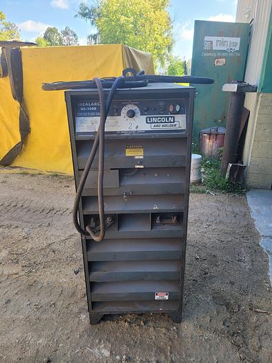 Used Lincoln Arc Welder Idealarc DC-1500 Sub-Arc Welding Power Source