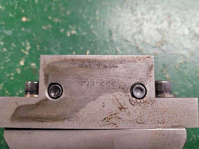 Used Brown & Sharpe Adjustable V-Jaw Tool Holder 109-222