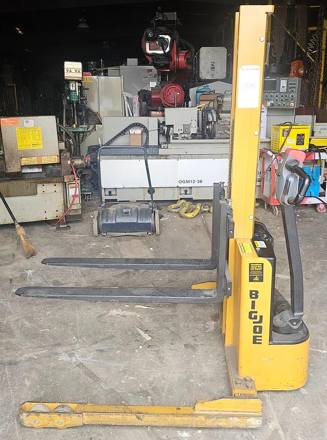 Used Big Joe S22-62 Walk Behind 24 Volt Stacker Lift w/Outriggers 