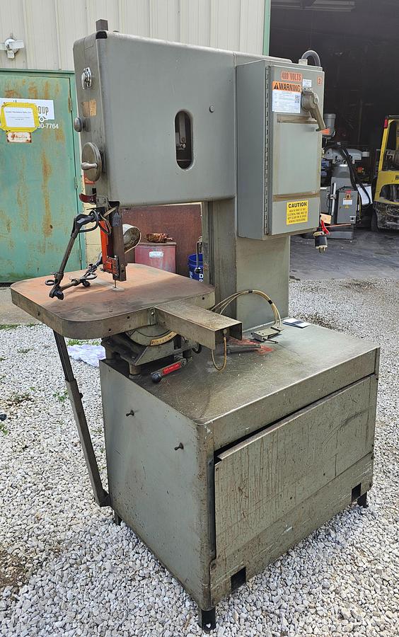 Used 18" Grob 4V-18 Vertical Bandsaw w/RW-B Welder & Air-Hydraulic Feeder Table