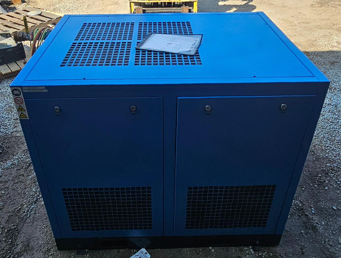 Used 2022 US Air Compressor US50D55 50-HP VSD Rotary Screw Air Compressor | <6k Hrs | 230 SCFM 