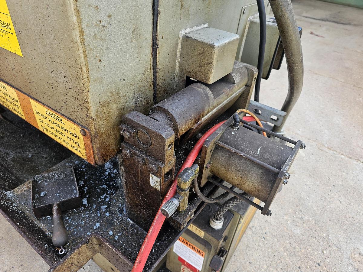 Used Hem H101A-1 Automatic Horizontal Bandsaw 12.75" x 12.75" Capacity 5 Hp