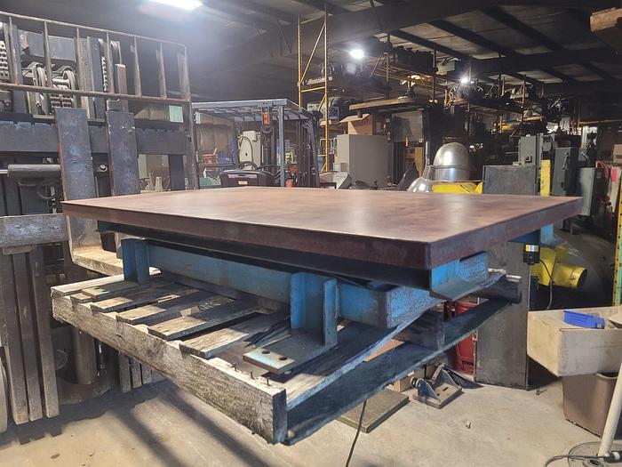 Used American 2000# Hydraulic Manual Scissor Lift, 36” x 48” Platform