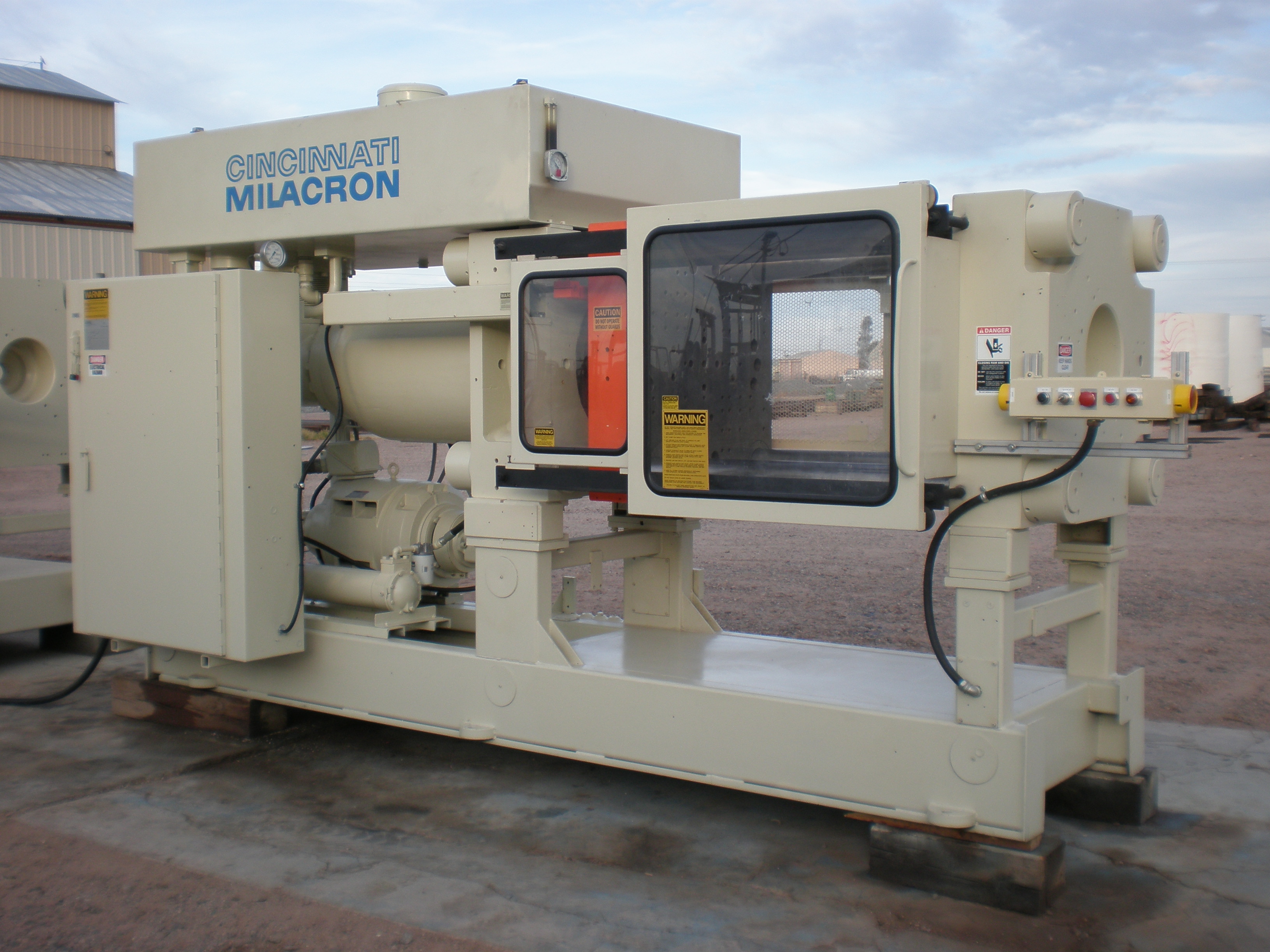Used 400 ton Cincinnati-Milacron Hydraulic Extrusion Press