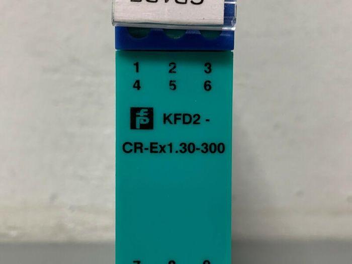 Used Pepperl+Fuchs KFD2-CR-Ex1.30-300 K-Series Transformer Isolated Repeater