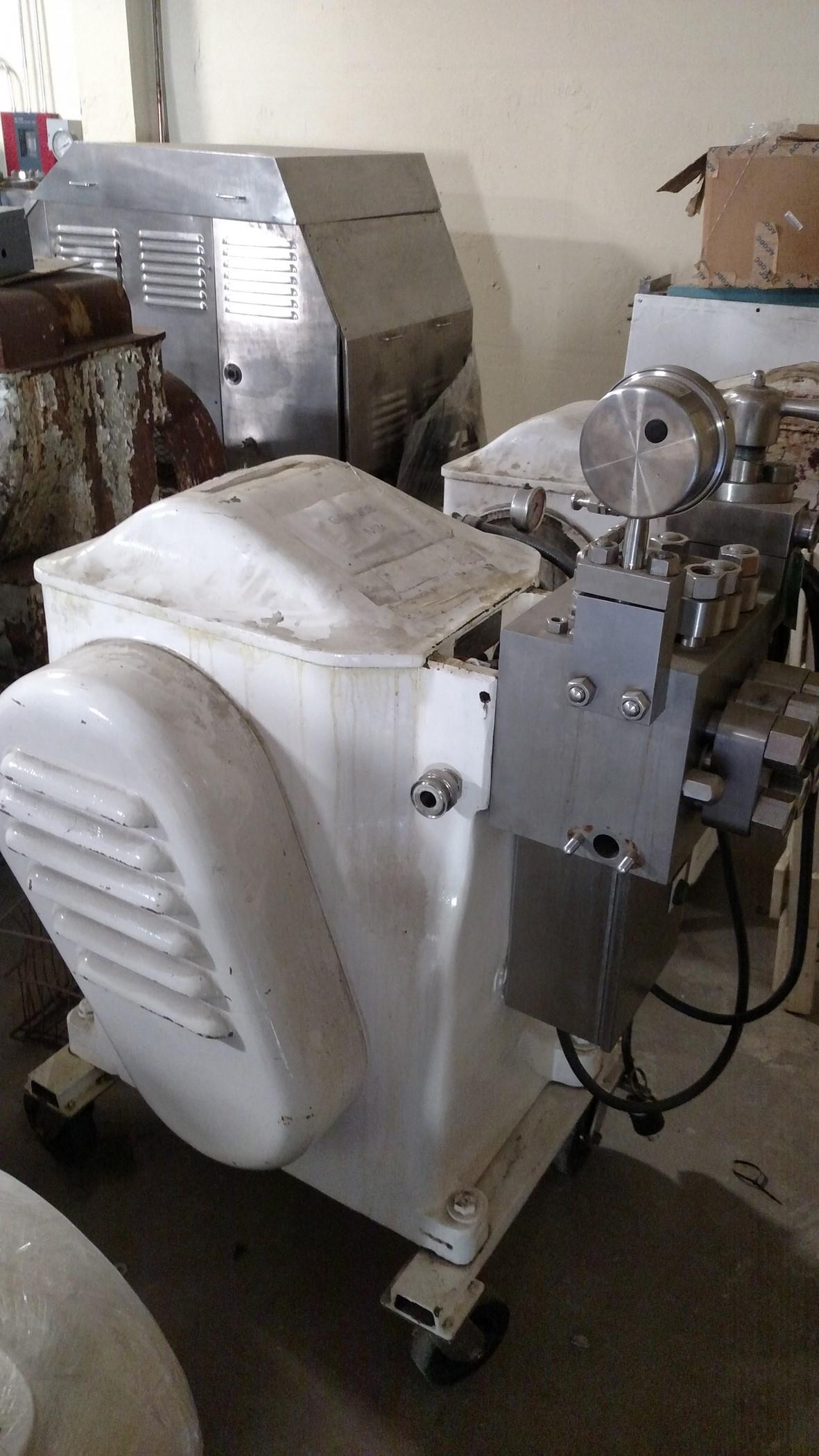 Usado APV Gaulin Model M3-8TBS