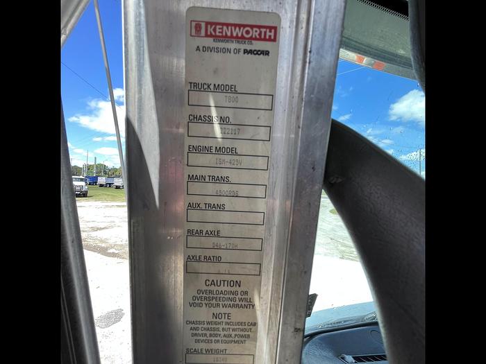 Used 2008 Kenworth T800 Tandem-Axle Dump Truck