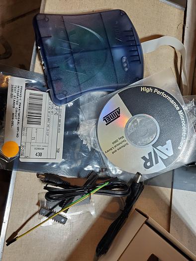 AVR ISP in-system programmer 20061101 with free DIGIKEY ATMEGA8L-8PI-ND INTEGRATED CIRCUIT