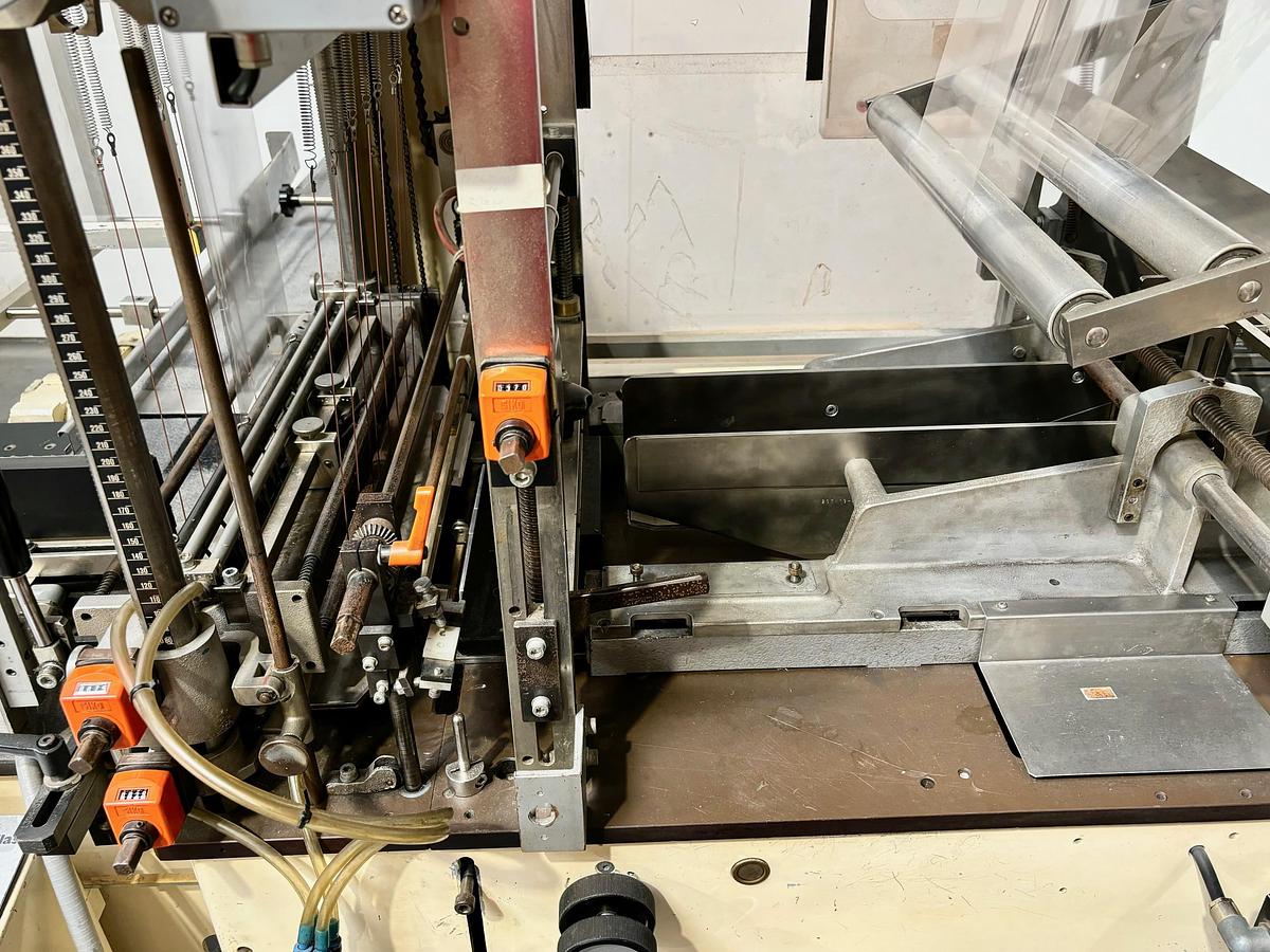 Used 1997 SOLLAS  17H125