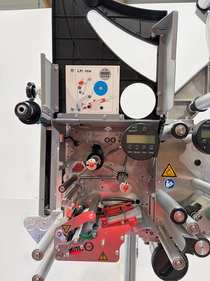 Used AVERY DENNISON ALX 734 LH