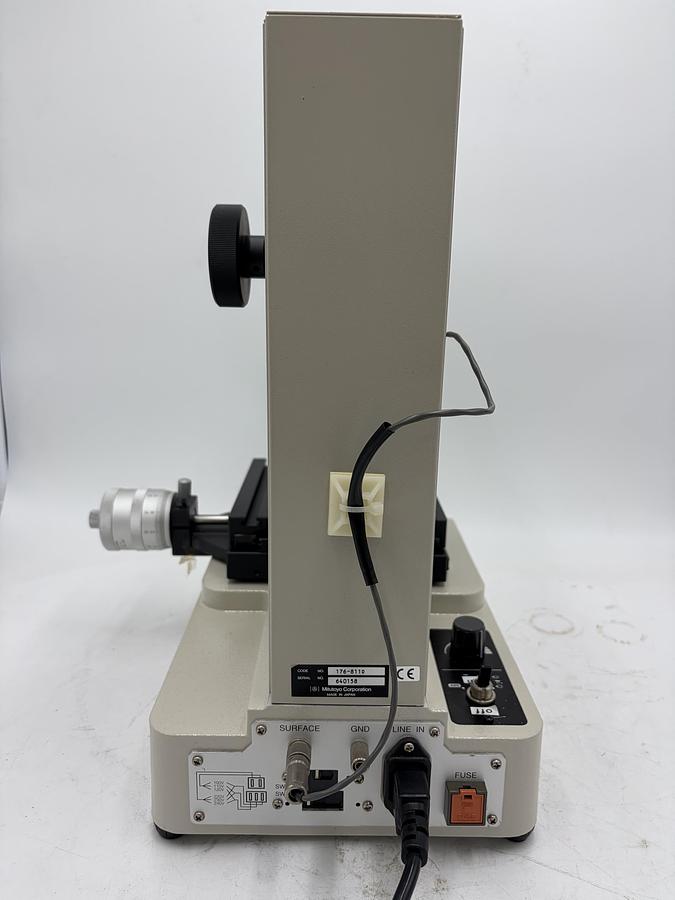 Used MITUTOYO 176-811D