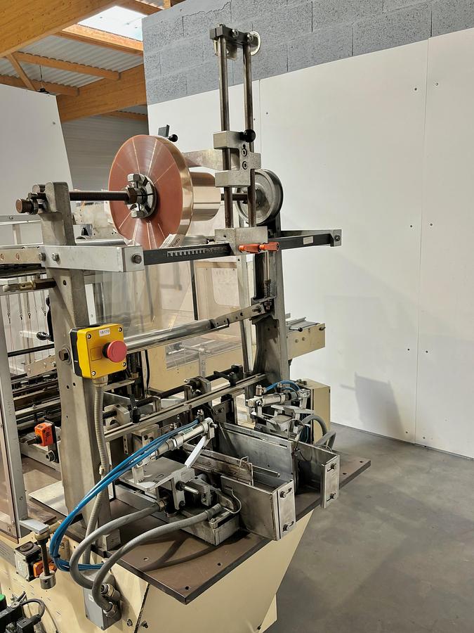 Used 1997 SOLLAS  17H125