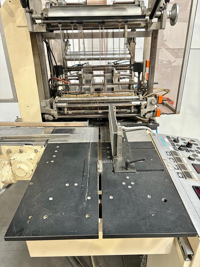 Used 1997 SOLLAS  17H125