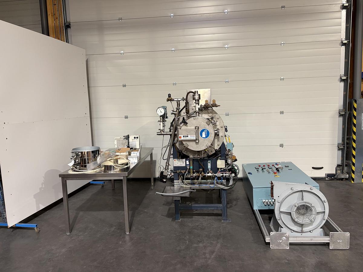 Used 1996 ECM FOUR A MOUFLE