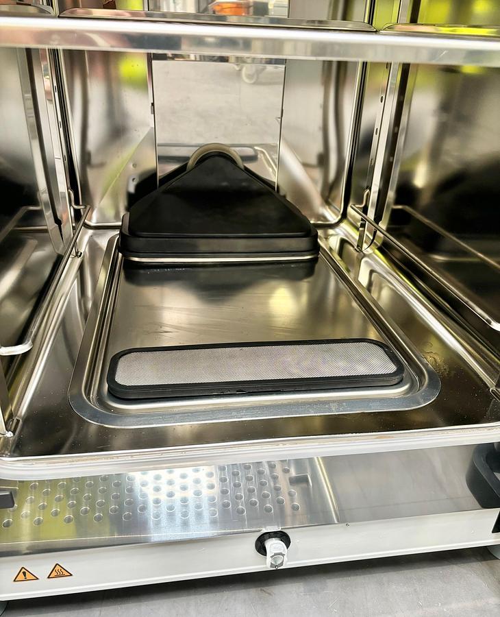 Used 2019 THERMO SCIENTIFIC HERAcell vios 160i