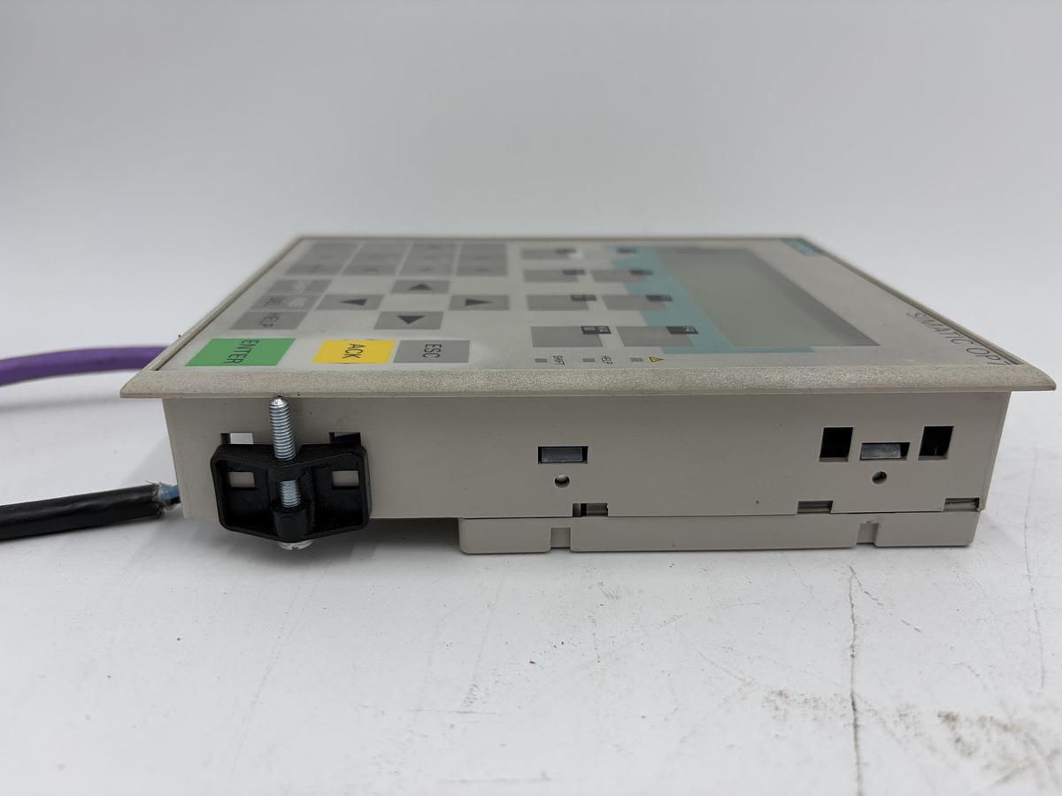 Used SIEMENS SIMATIC OP7