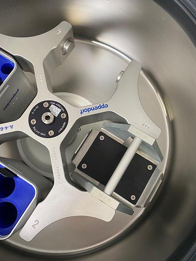 Used EPPENDORF 5810 R