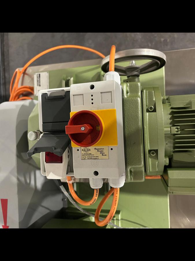 Used 2012 MONFORT D85-G