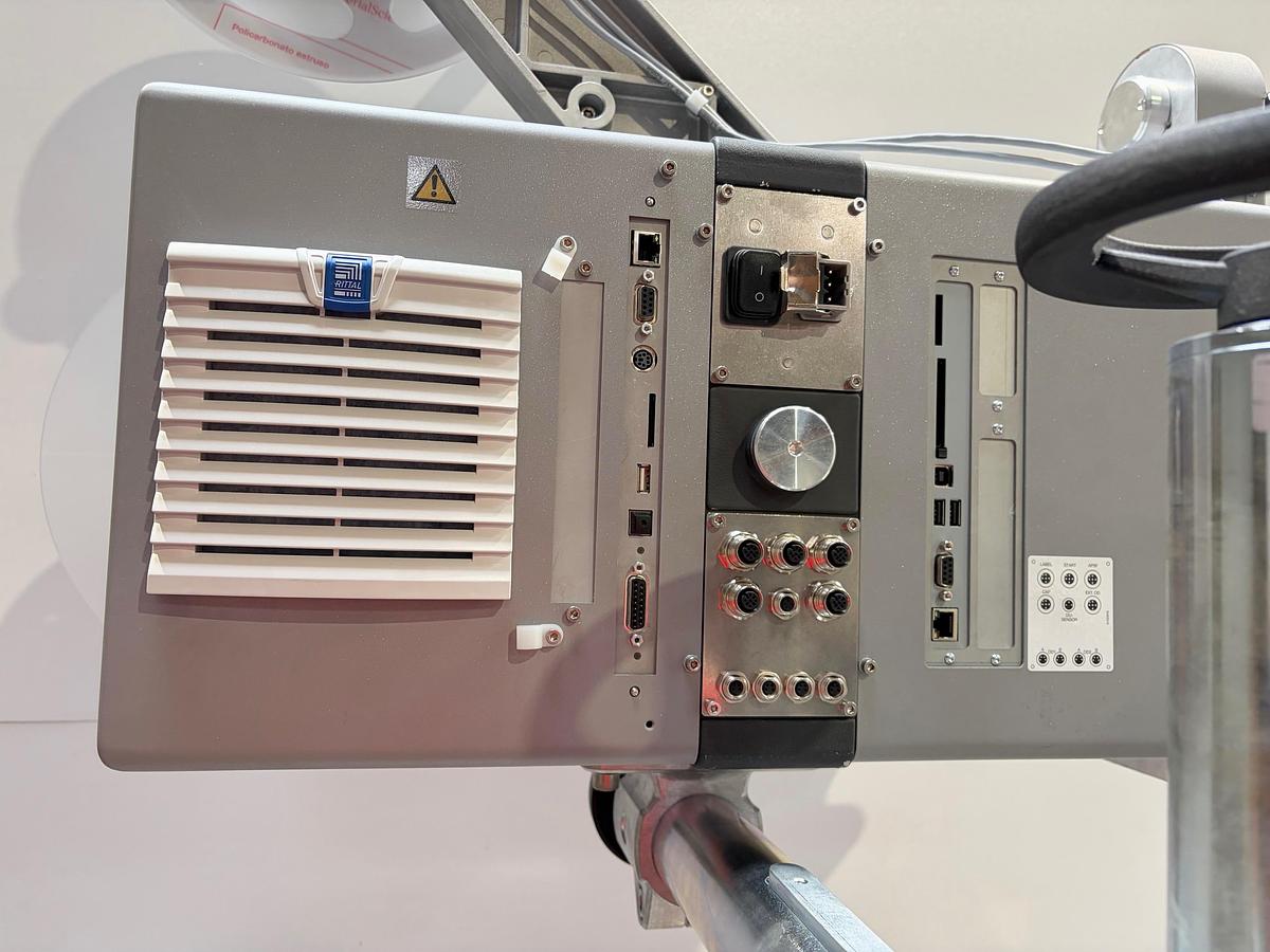 Used AVERY DENNISON ALX 734 LH