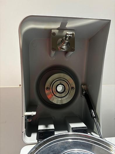 Used 2005 Retsch ZM200