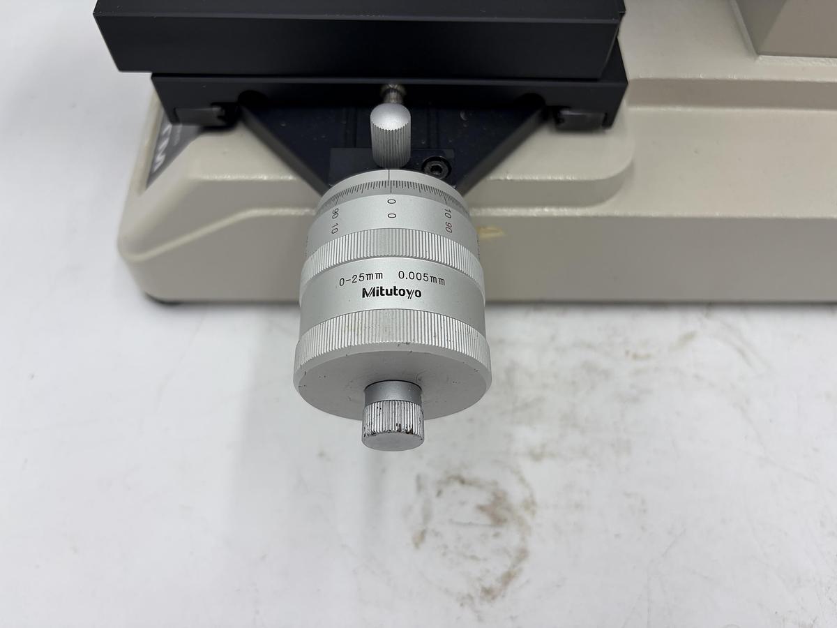 Used MITUTOYO 176-811D