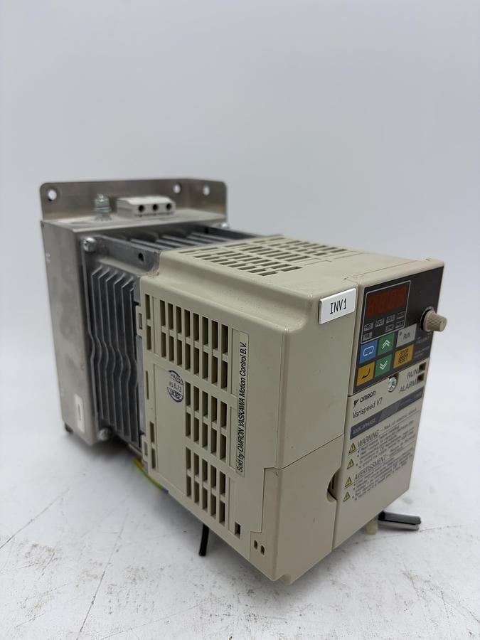 Used OMRON CIMR-V7AZ41P5