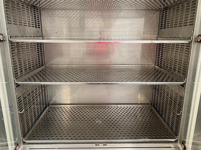 Used HERAEUS UB 6760