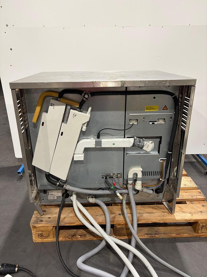 Used MIELE G 7883 CD