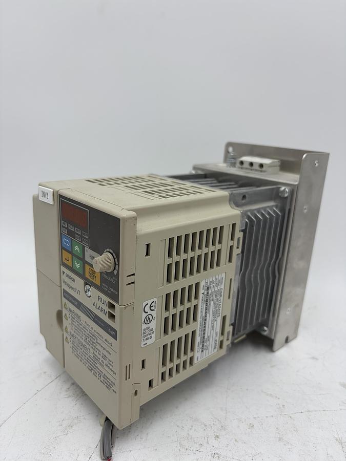 Used OMRON CIMR-V7AZ41P5