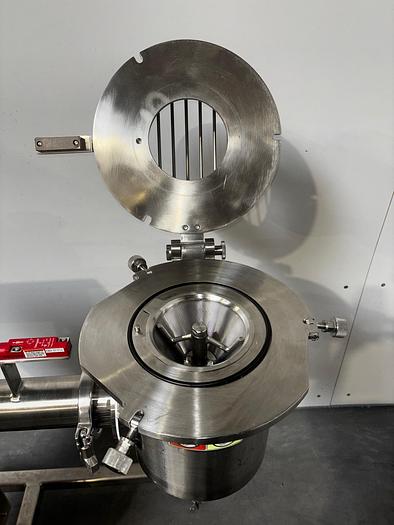 Used 2000 Quadro Comil U10