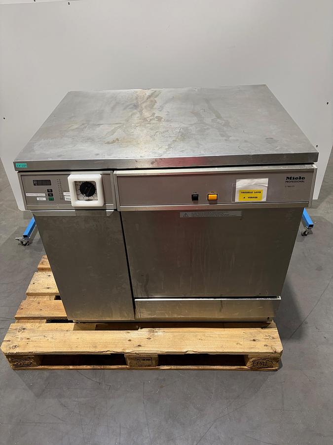 Used MIELE  G 7883 CD
