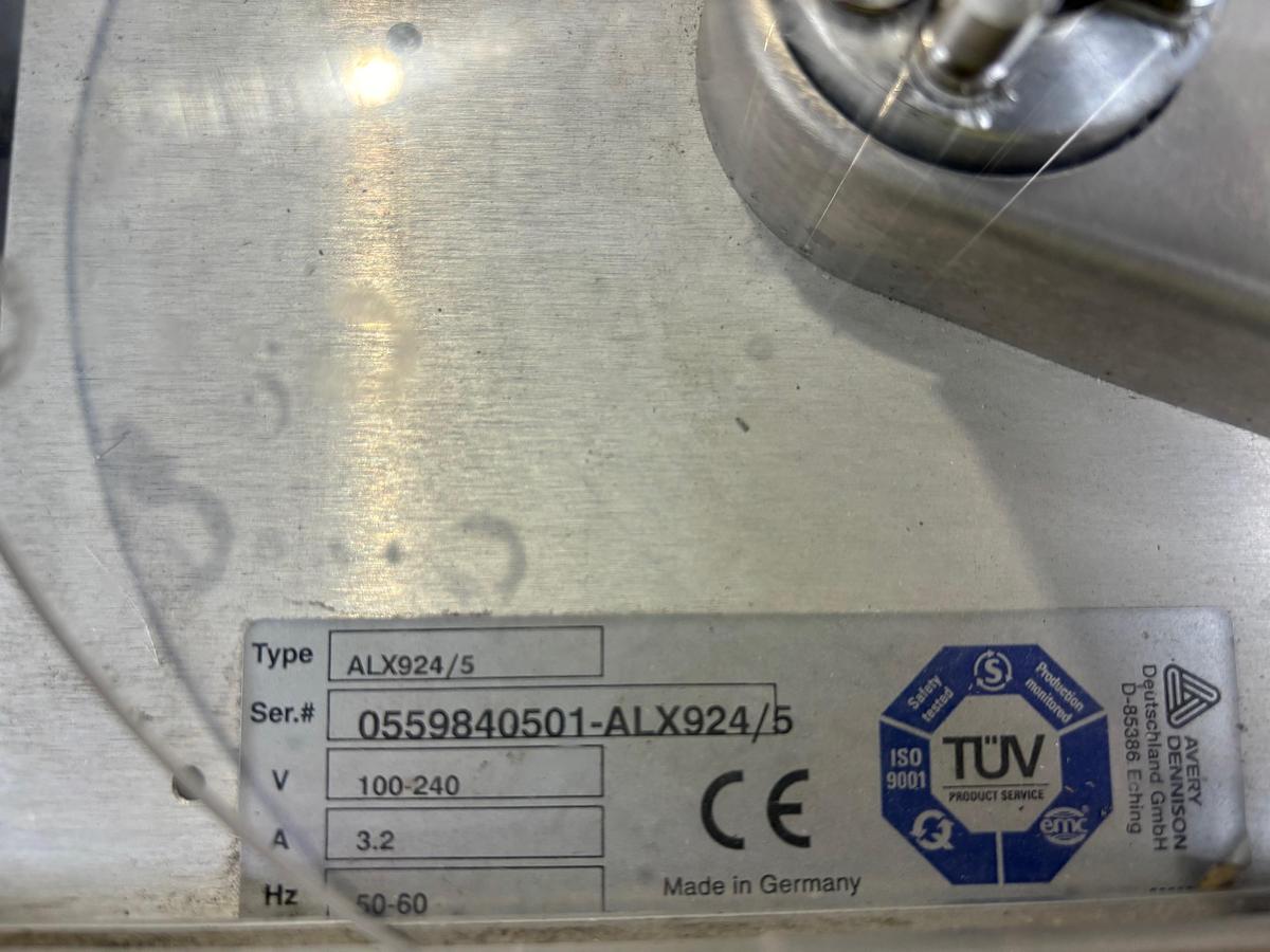 Used AVERY DENNISON ALX924