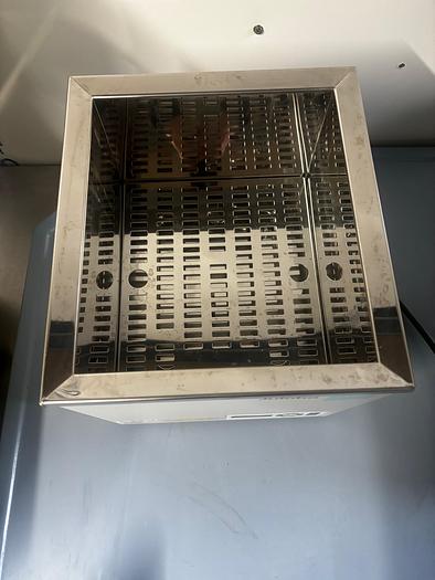 Used Julabo TW8