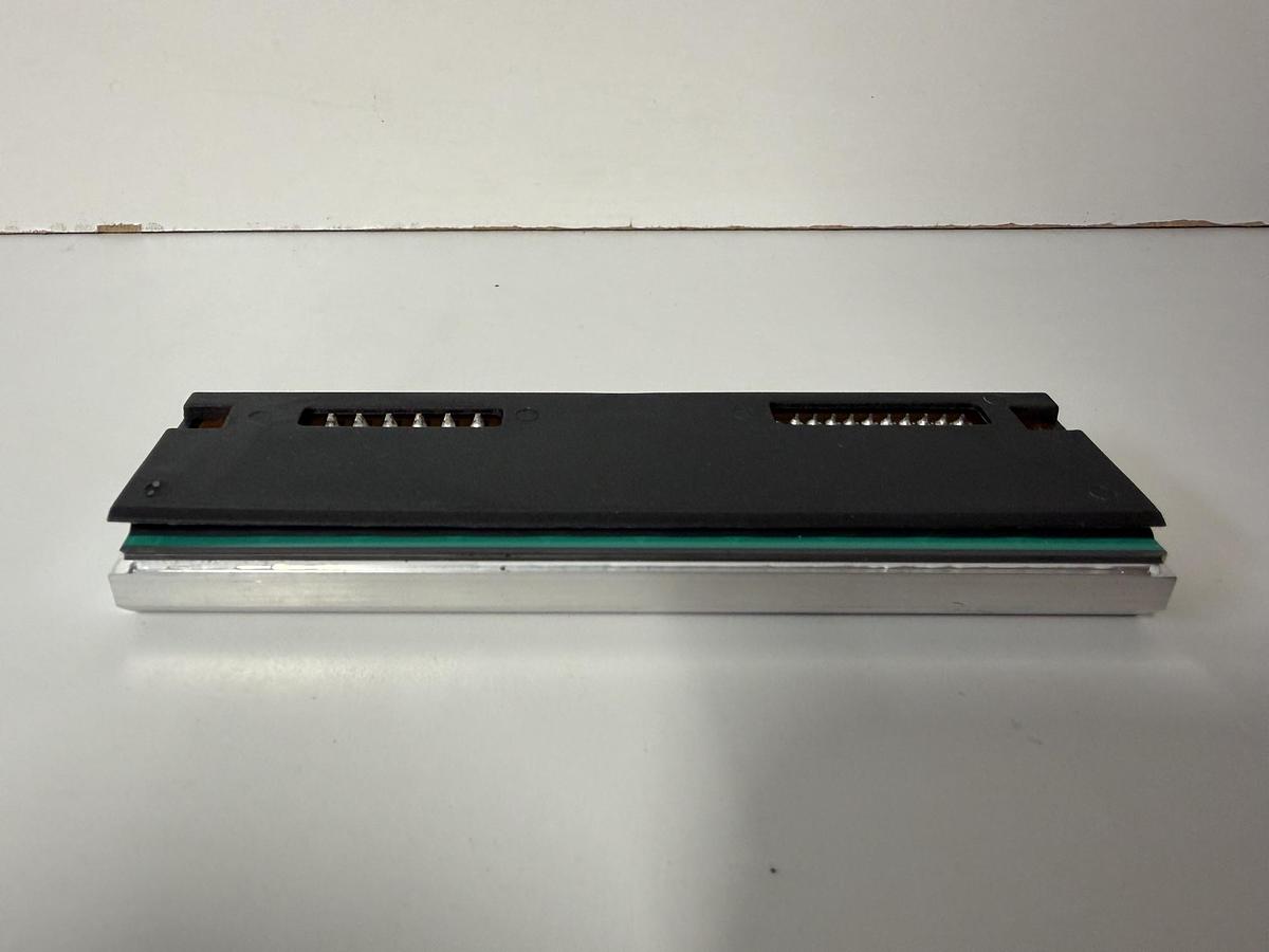 Used AVERY DENNISON ALX 720