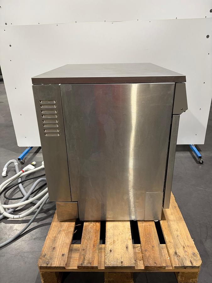 Used MIELE G 7883 CD