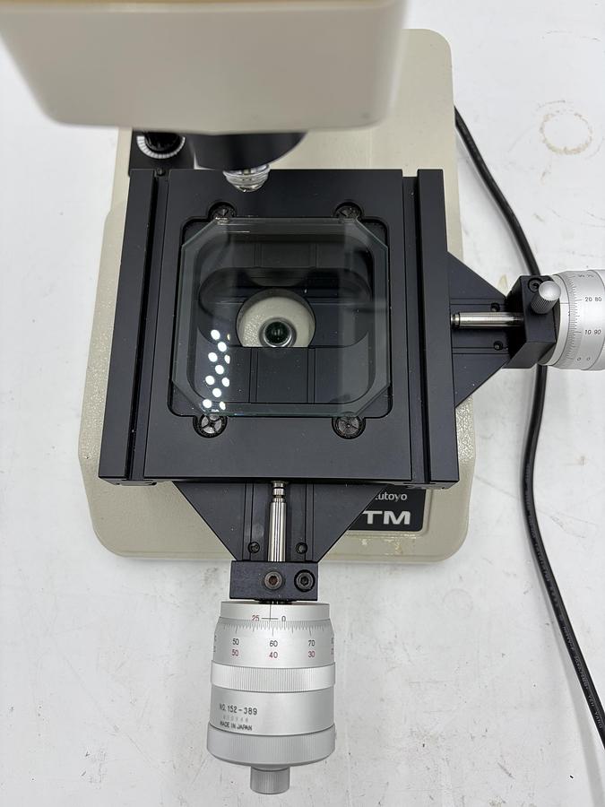 Used MITUTOYO 176-811D