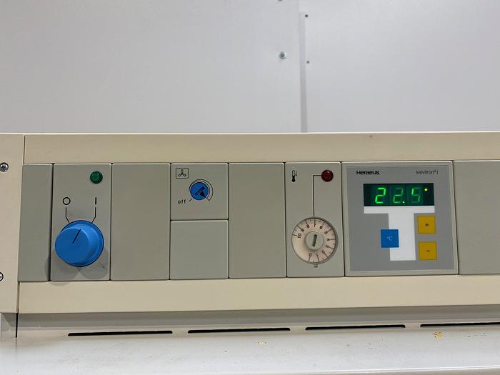 Used HERAEUS UB 6760