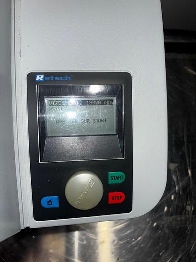 Used 2005 Retsch ZM200