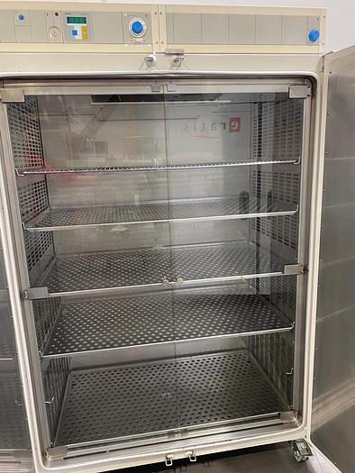 Used HERAEUS UB 6760