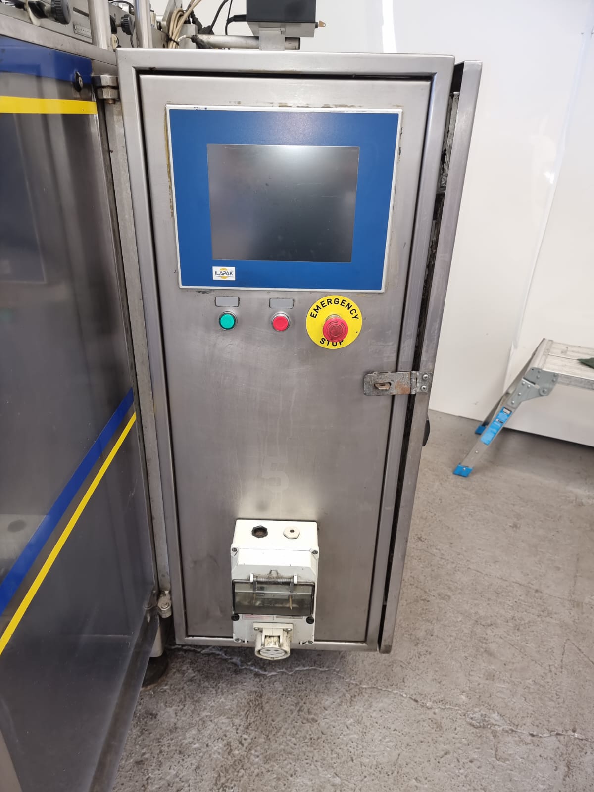 Used Ilapak Vertical Form Fill & Seal Machine