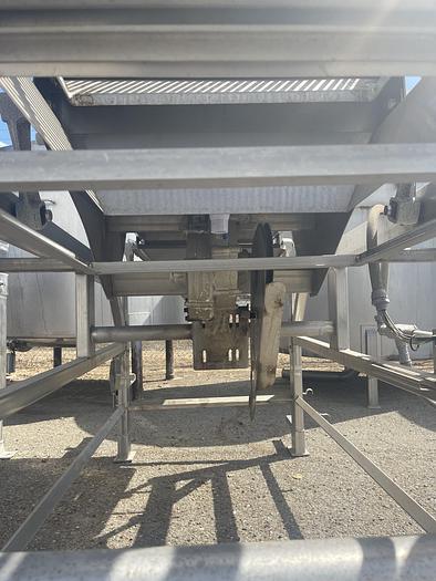 Used Stainless Steel Shaker 30" Wide x 9' Long