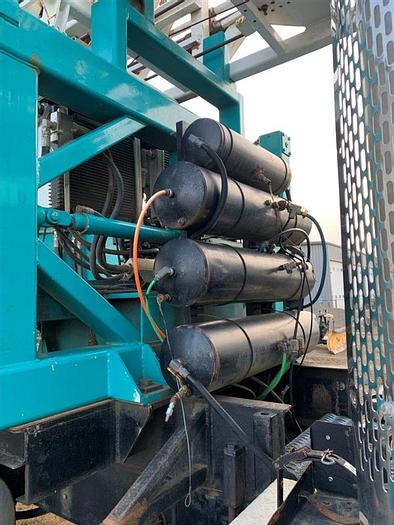 Refurbished 2004 International UDR 1500 Range III Drill Rig