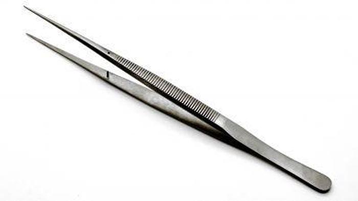 Used Forceps Tissue Dissecting Fine Point Plain 290mm (11-1/2in)