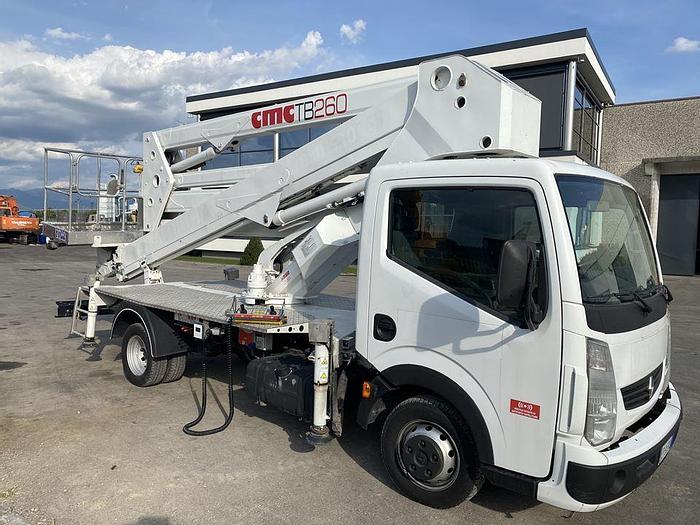 Usato 2013 RENAULT MAXITY CON PIATTAFORMA CMC TB 260